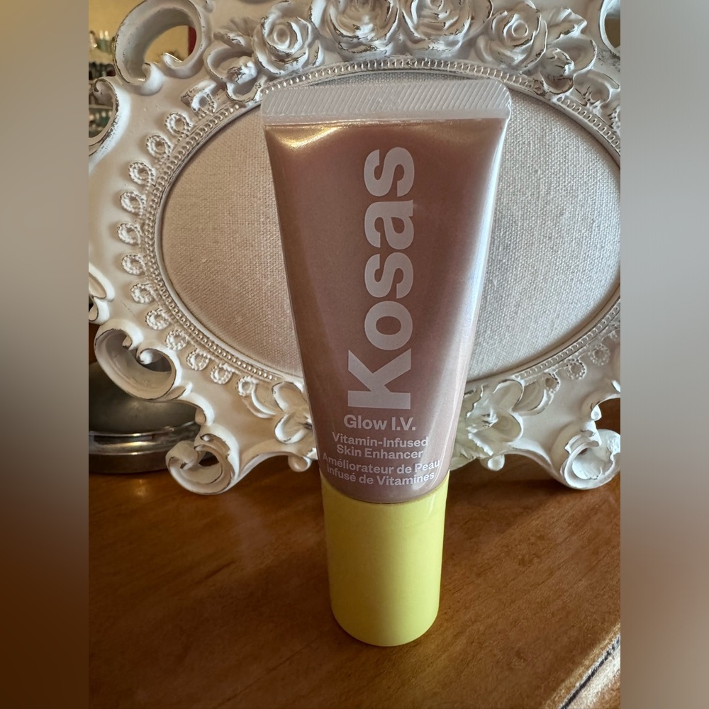 Kosas Glow Skin Illumination Enhancer✨
